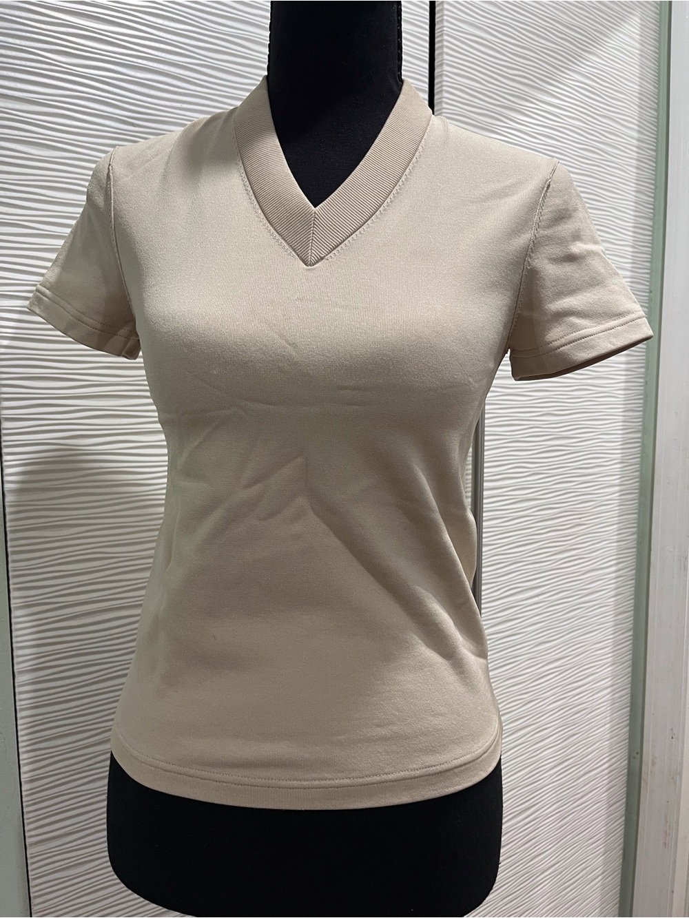 Tory Burch Beige V-Neck Short Sleeve Top